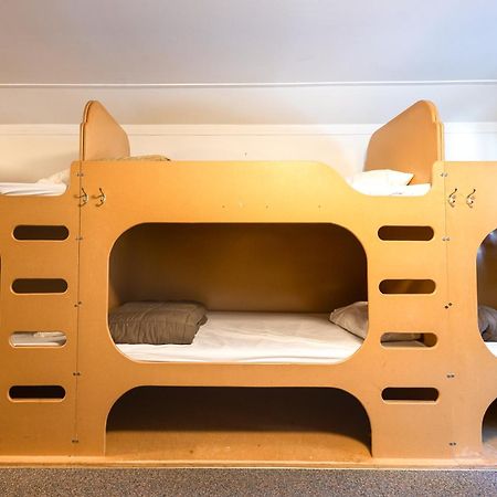 Hi Castle Mountain - Hostel Екстериор снимка