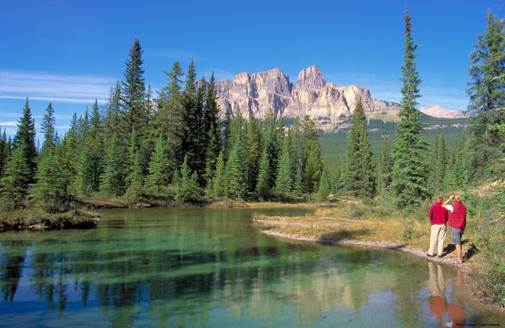 Hi Castle Mountain - Hostel Екстериор снимка